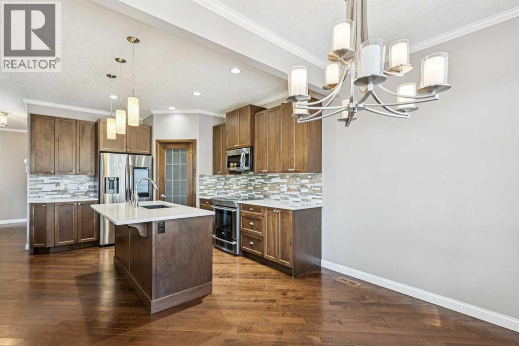 163 Cougar Ridge Manor Sw, Calgary, Alberta  T3H 0V3 - Photo 15 - A2290577