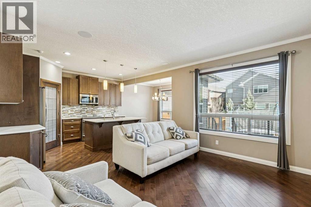 163 Cougar Ridge Manor Sw, Calgary, Alberta  T3H 0V3 - Photo 7 - A2290577