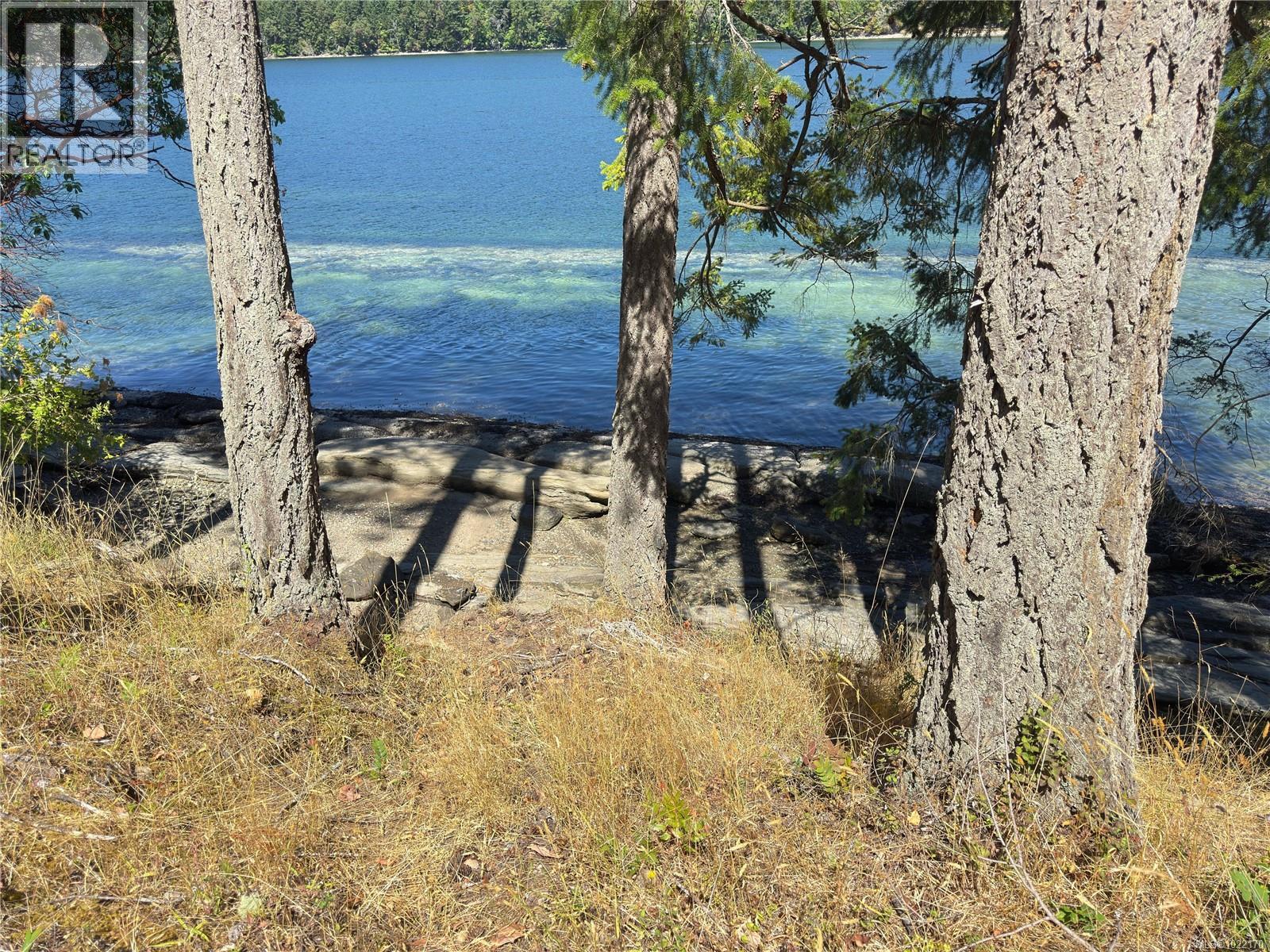 624 Weathers Way, Mudge Island, British Columbia  V0R 1X6 - Photo 3 - 1022170