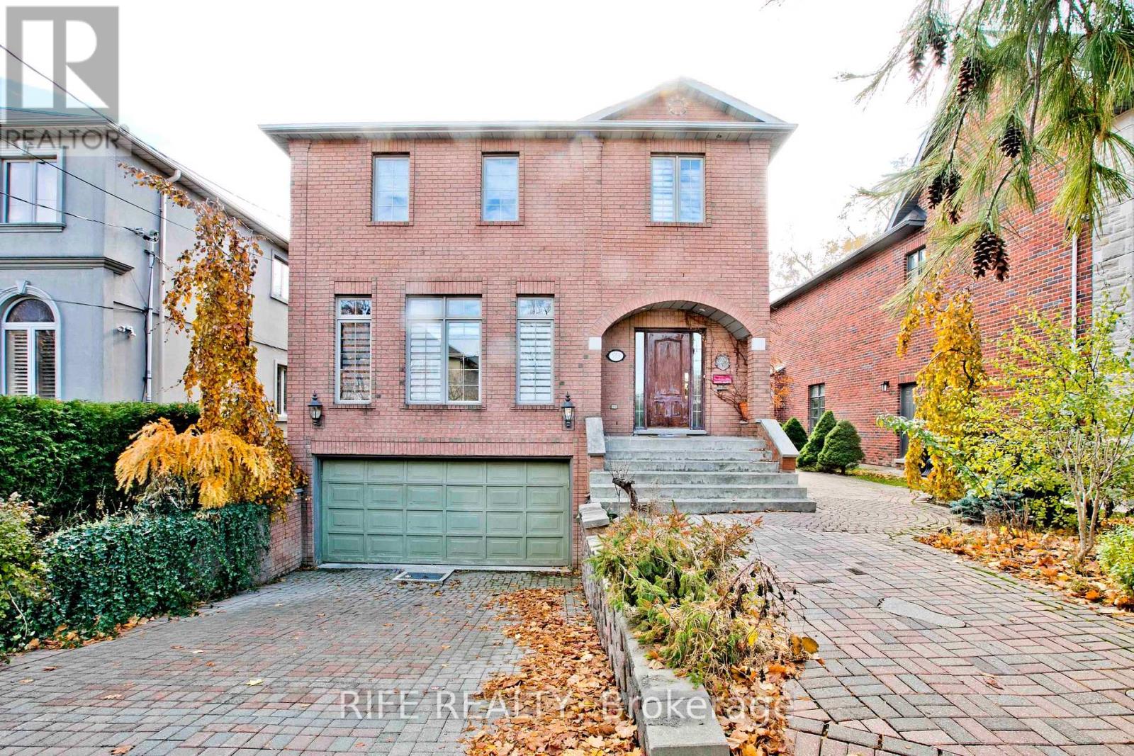 573 OLD ORCHARD GROVE, Toronto, Ontario