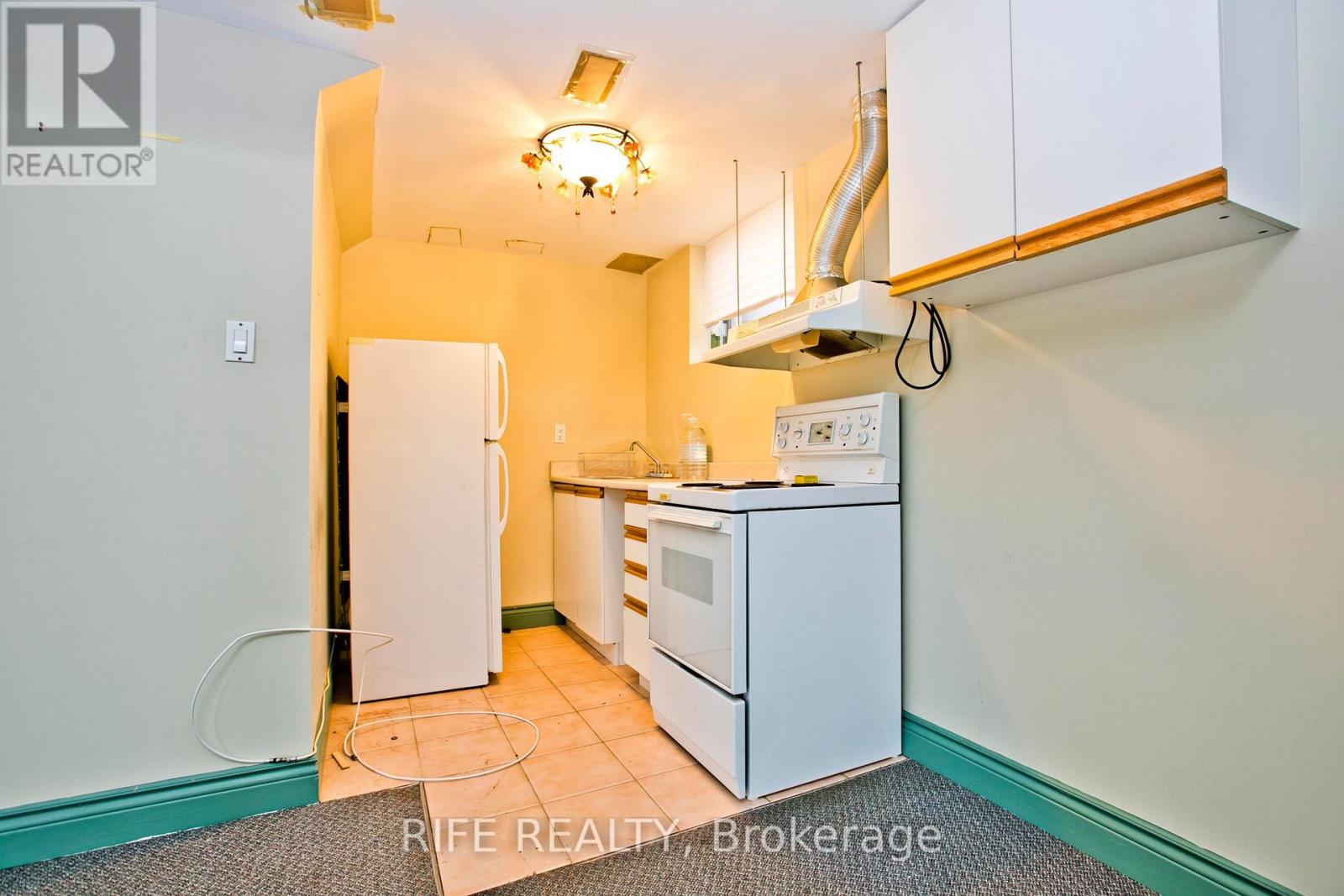 573 Old Orchard Grove, Toronto (Bedford Park-Nortown), Ontario  M5M 2H2 - Photo 20 - C12859800