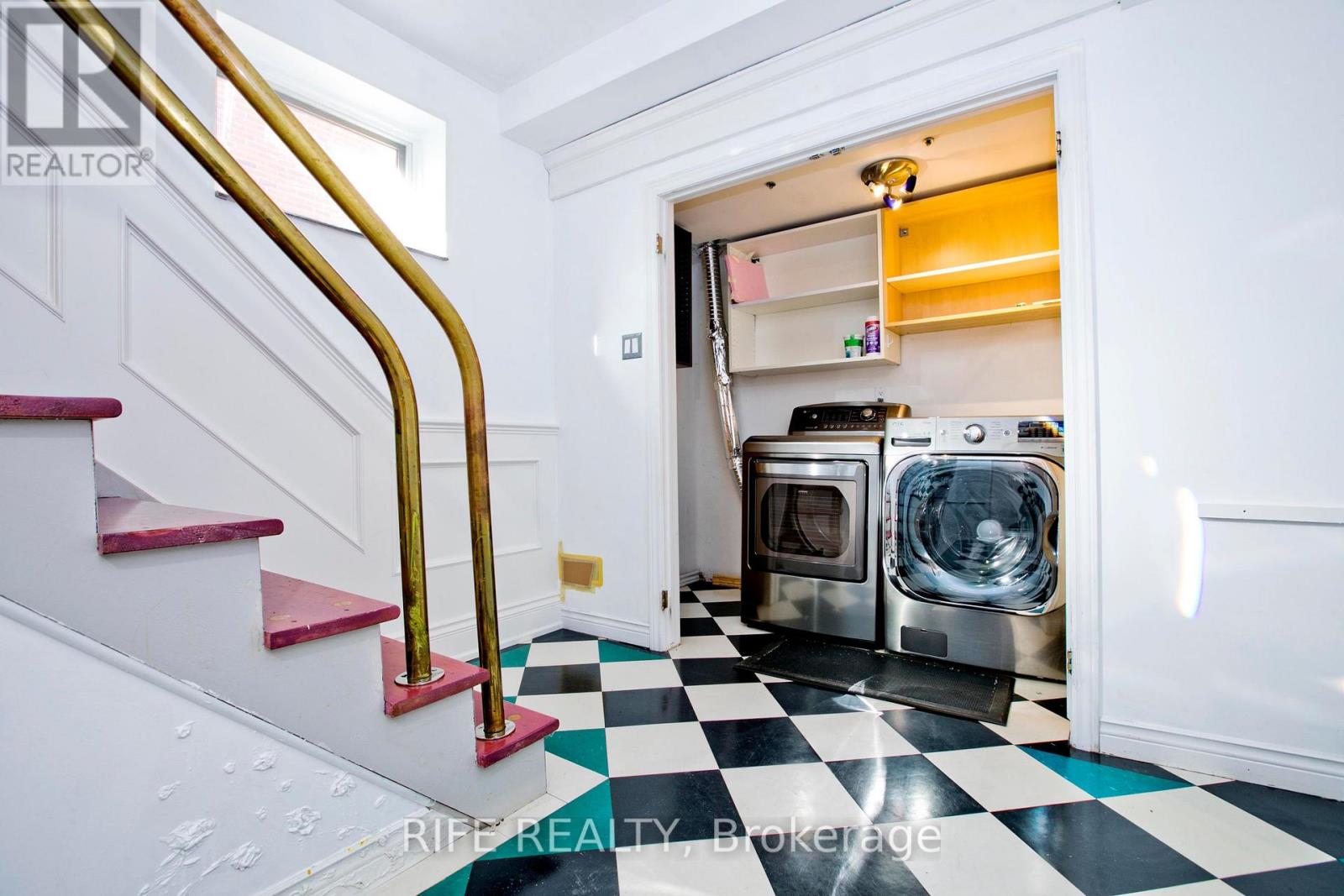 573 Old Orchard Grove, Toronto (Bedford Park-Nortown), Ontario  M5M 2H2 - Photo 28 - C12859800