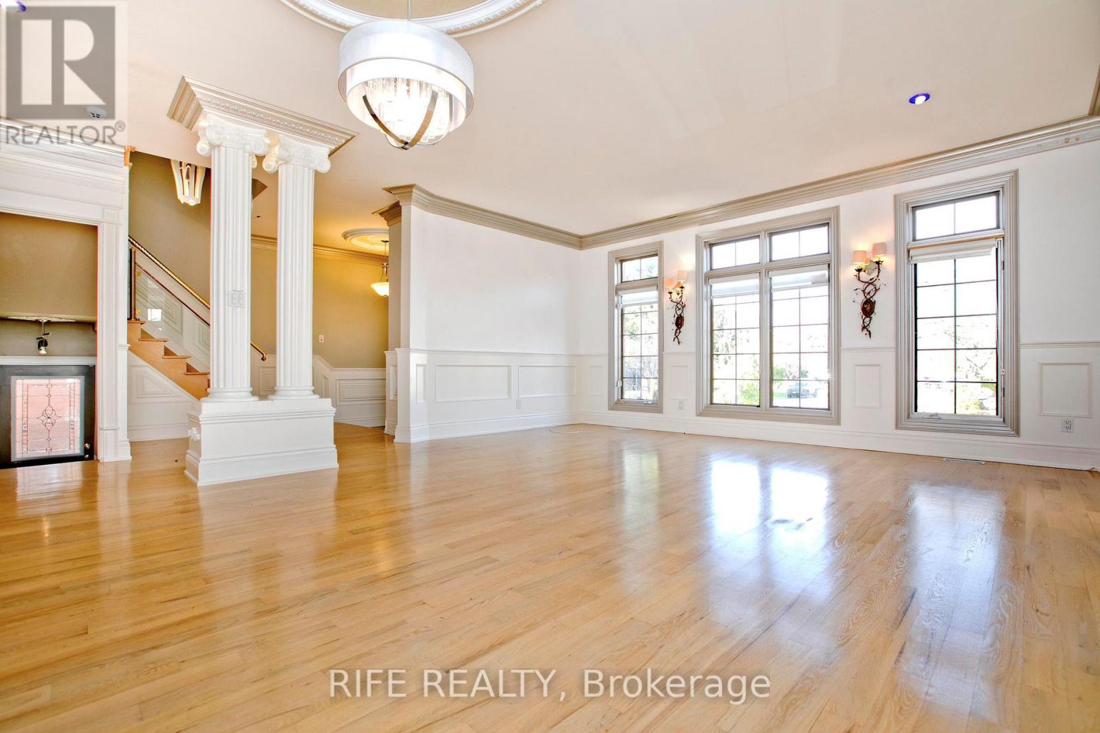 573 Old Orchard Grove, Toronto (Bedford Park-Nortown), Ontario  M5M 2H2 - Photo 7 - C12859800