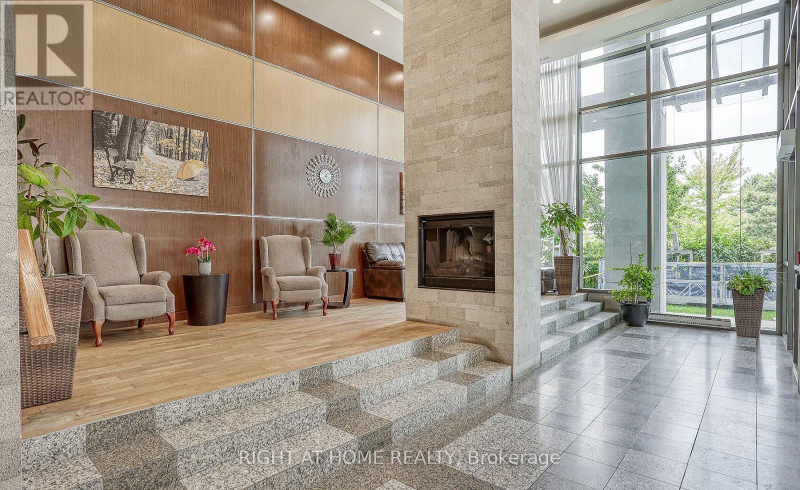 209 - 88 Grangeway Avenue, Toronto (Woburn), Ontario  M1H 0A2 - Photo 2 - E12859794