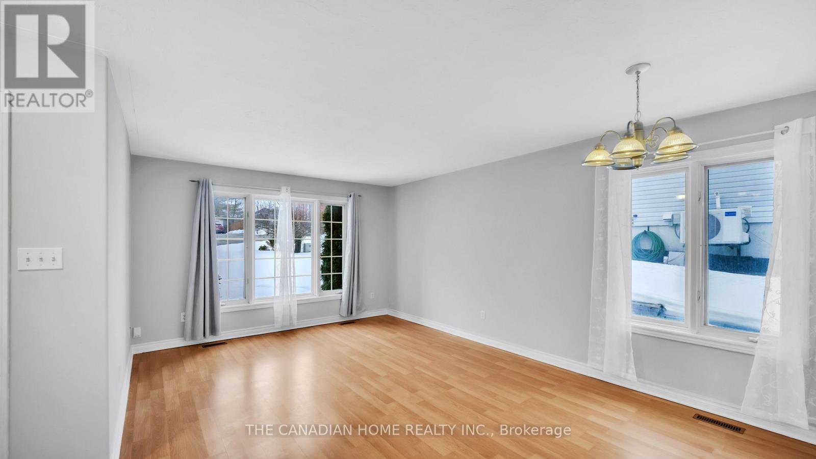 196 Lingham Street, Belleville (Belleville Ward), Ontario  K8N 3T4 - Photo 6 - X12859784