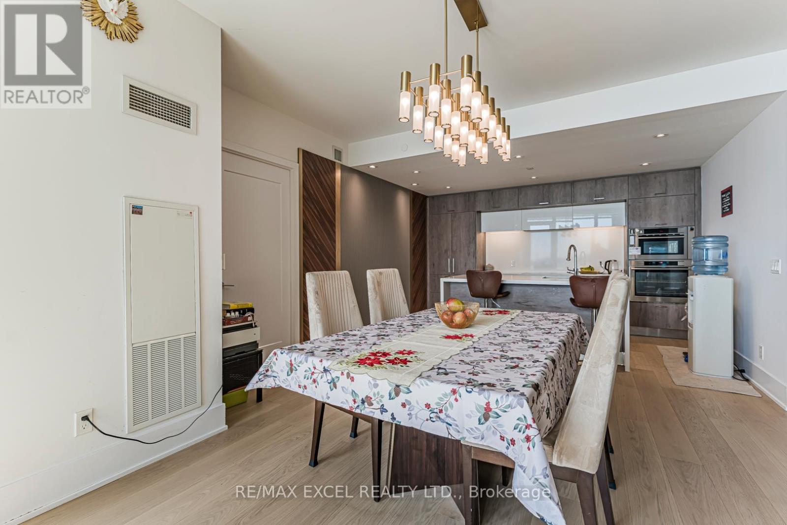 510 - 1 Edgewater Drive, Toronto (Waterfront Communities), Ontario  M5A 0L1 - Photo 14 - C12859798