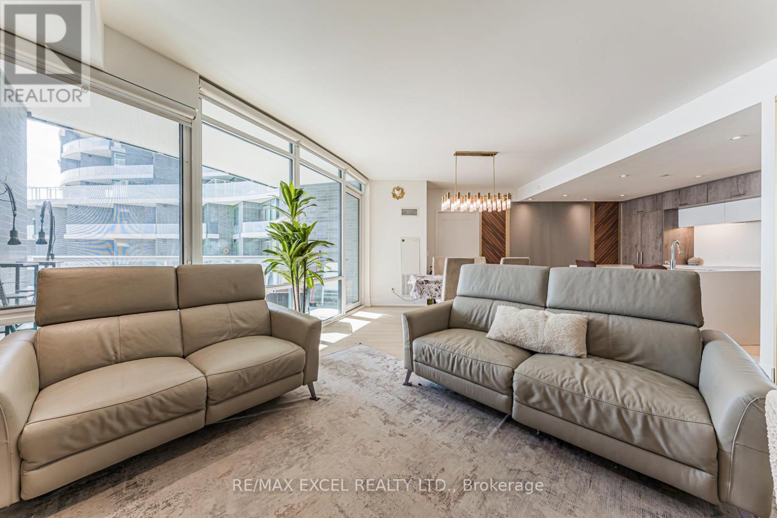 510 - 1 Edgewater Drive, Toronto (Waterfront Communities), Ontario  M5A 0L1 - Photo 11 - C12859798
