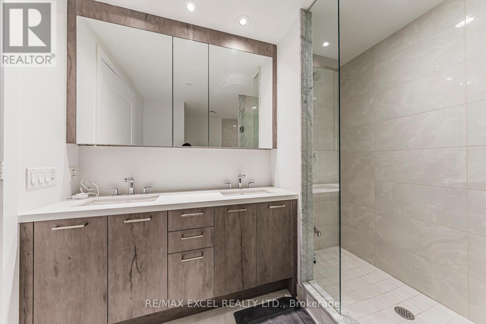 510 - 1 Edgewater Drive, Toronto (Waterfront Communities), Ontario  M5A 0L1 - Photo 39 - C12859798