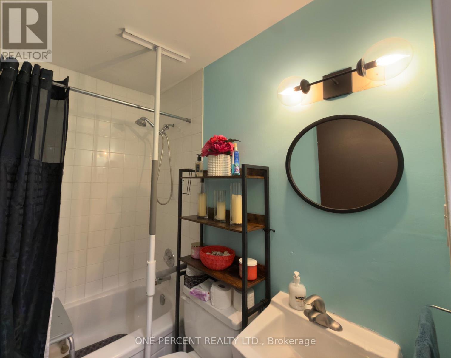 1002 - 359 Geneva Street, St. Catharines (Fairview), Ontario  L2N 2G5 - Photo 13 - X12811060