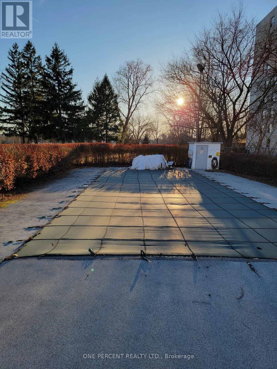 1002 - 359 Geneva Street, St. Catharines (Fairview), Ontario  L2N 2G5 - Photo 18 - X12811060