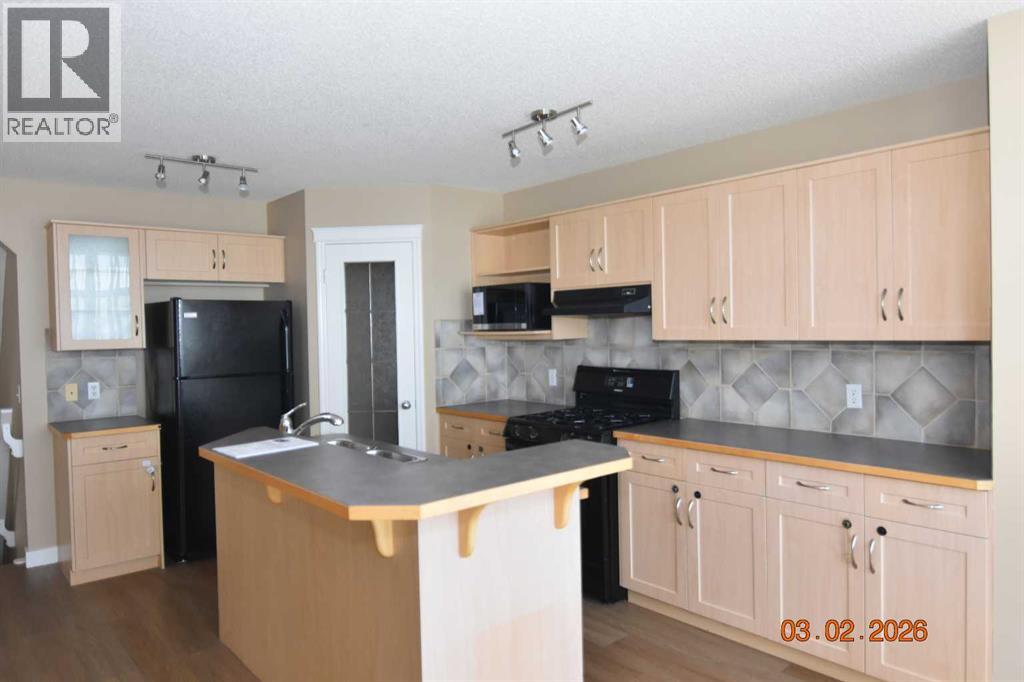 78 Somerglen Way Sw, Calgary, Alberta  T2Y 4B1 - Photo 12 - A2282880