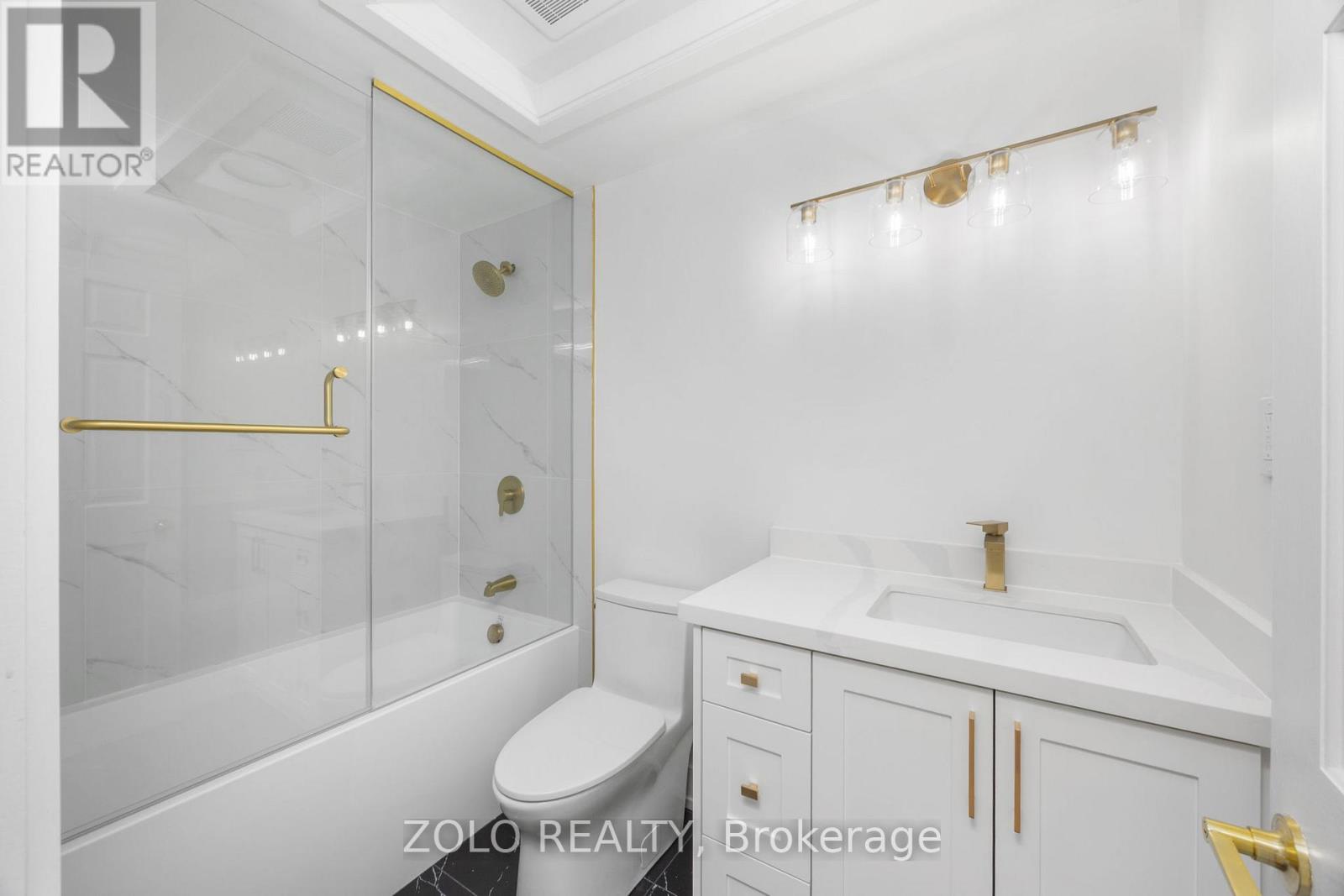 124 Kingston Road, Newmarket (Bristol-London), Ontario  L3Y 5W7 - Photo 20 - N12859804