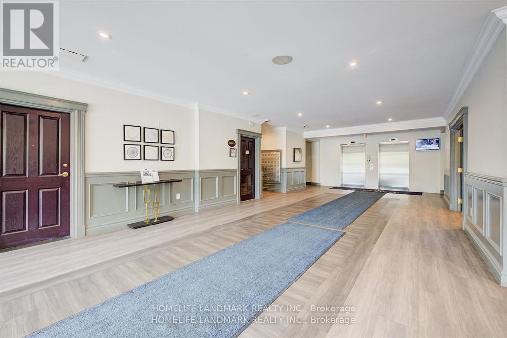 608 - 255 Keats Way, Waterloo, Ontario  N2L 6N6 - Photo 2 - X12859806