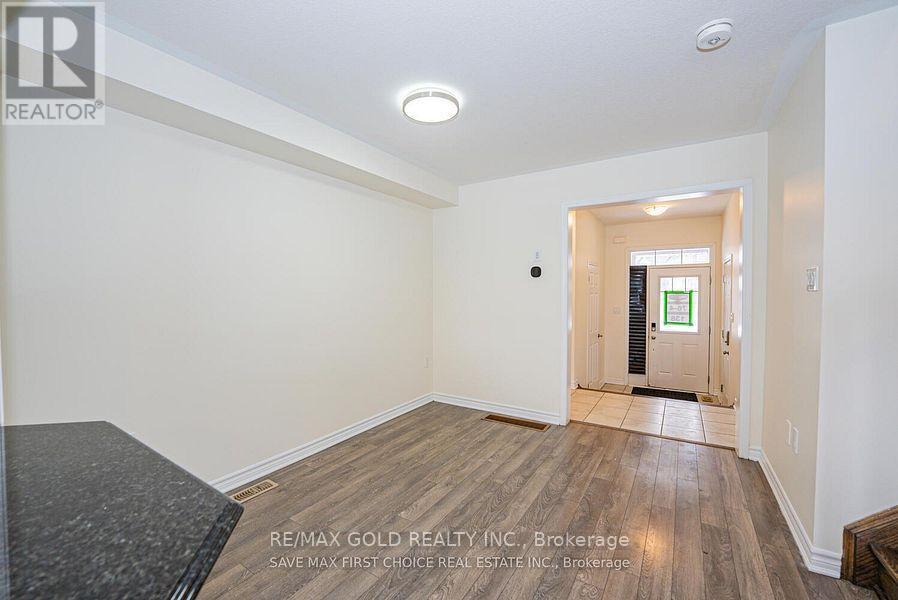 138 Watermill Street, Kitchener, Ontario  N2P 0H3 - Photo 8 - X12859808