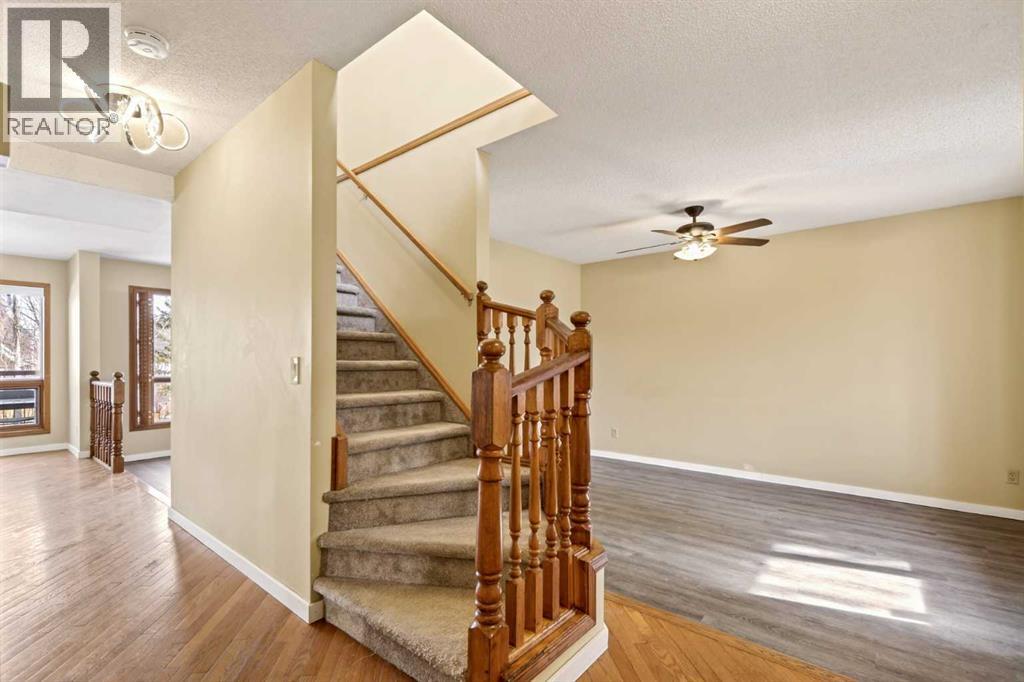 84 Rivergreen Crescent Se, Calgary, Alberta  T2C 3V6 - Photo 5 - A2289841