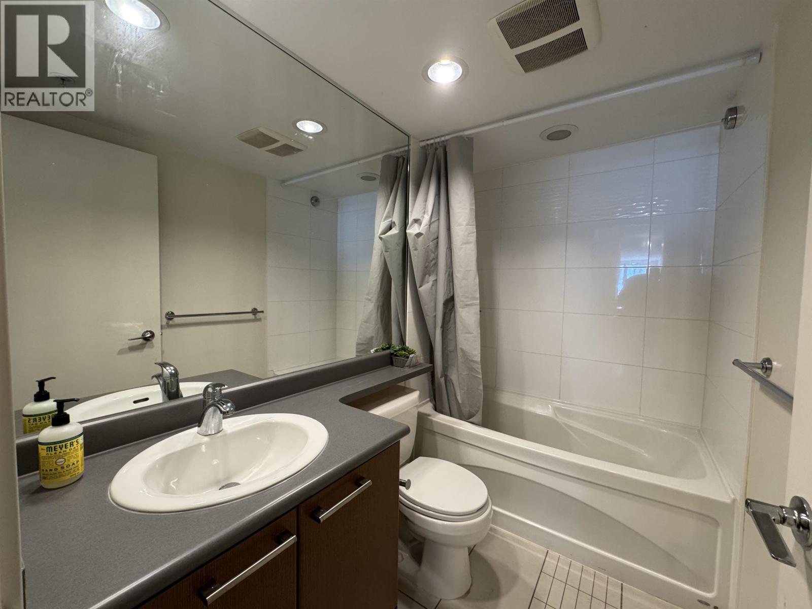 612 5811 No. 3 Road, Richmond, British Columbia  V6X 2C9 - Photo 13 - R3096713