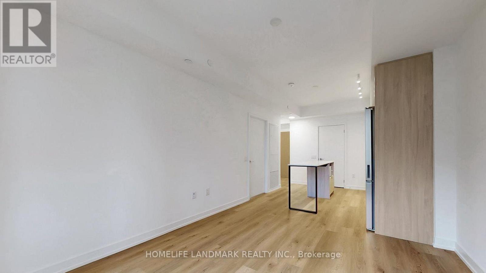 1309 - 395 Square One Drive, Mississauga (City Centre), Ontario  L5B 0P6 - Photo 11 - W12837326