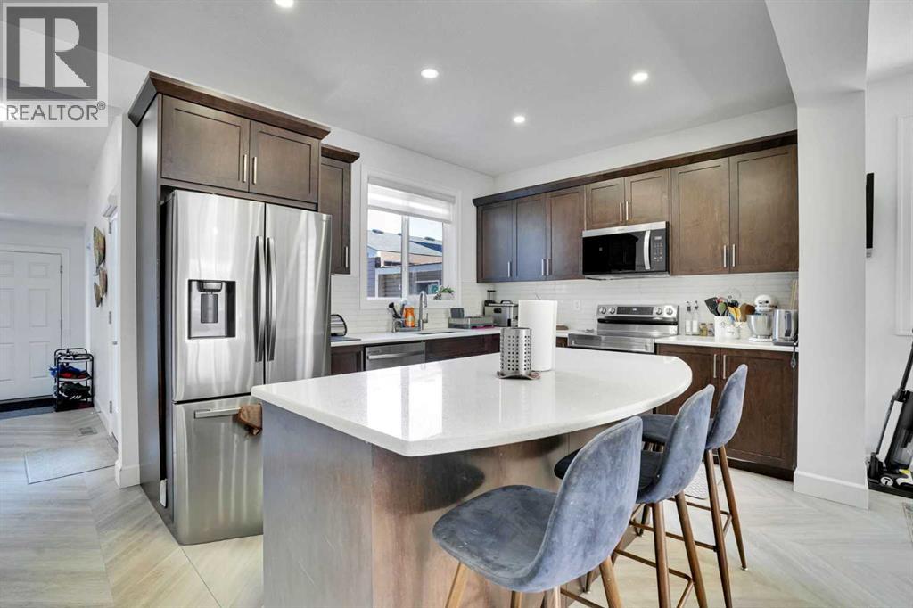 123 Carringham Road Nw, Calgary, Alberta  T3P 1V3 - Photo 10 - A2291820