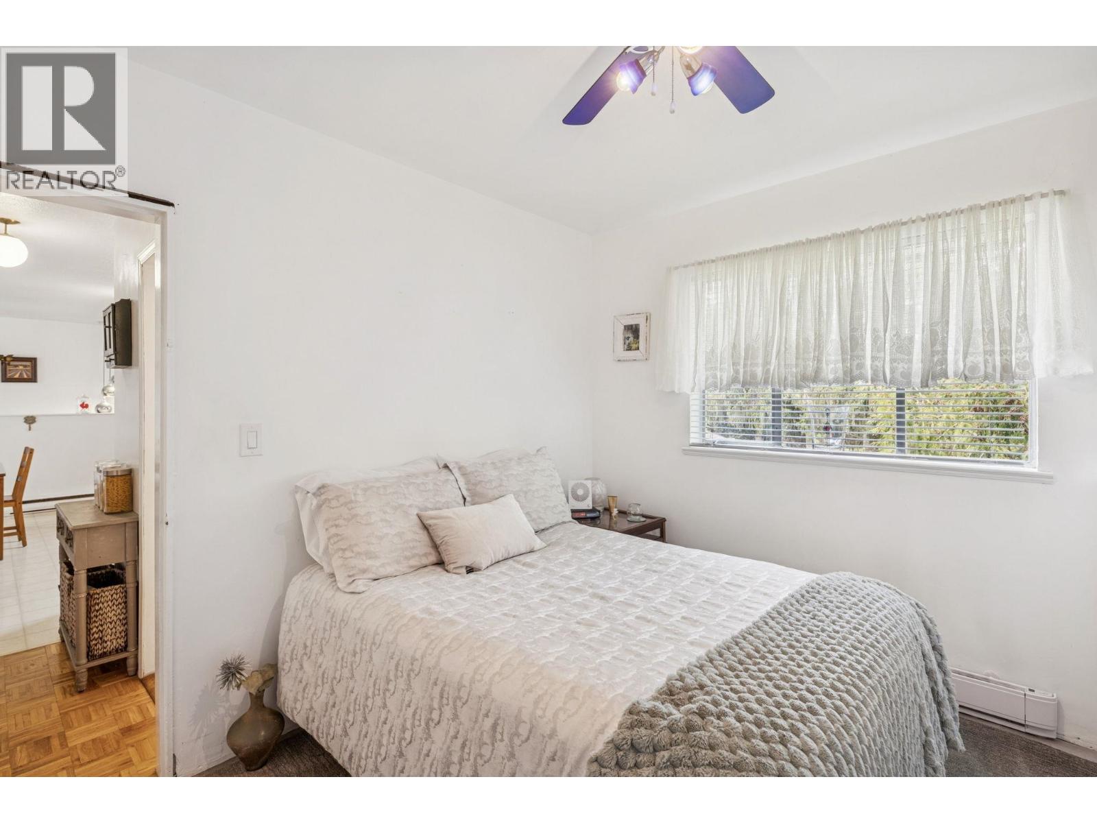 Listing Picture 15 of 34 : 17311 WESTMINSTER HIGHWAY, Richmond / 烈治文 - 魯藝地產 Yvonne Lu Group - MLS Medallion Club Member