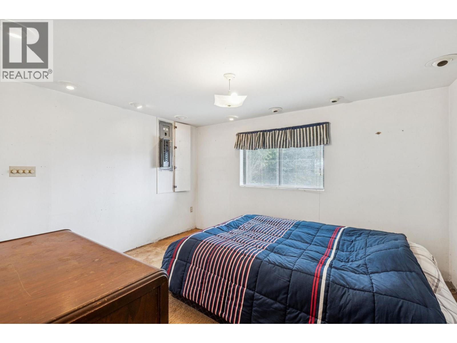 Listing Picture 17 of 34 : 17311 WESTMINSTER HIGHWAY, Richmond / 烈治文 - 魯藝地產 Yvonne Lu Group - MLS Medallion Club Member