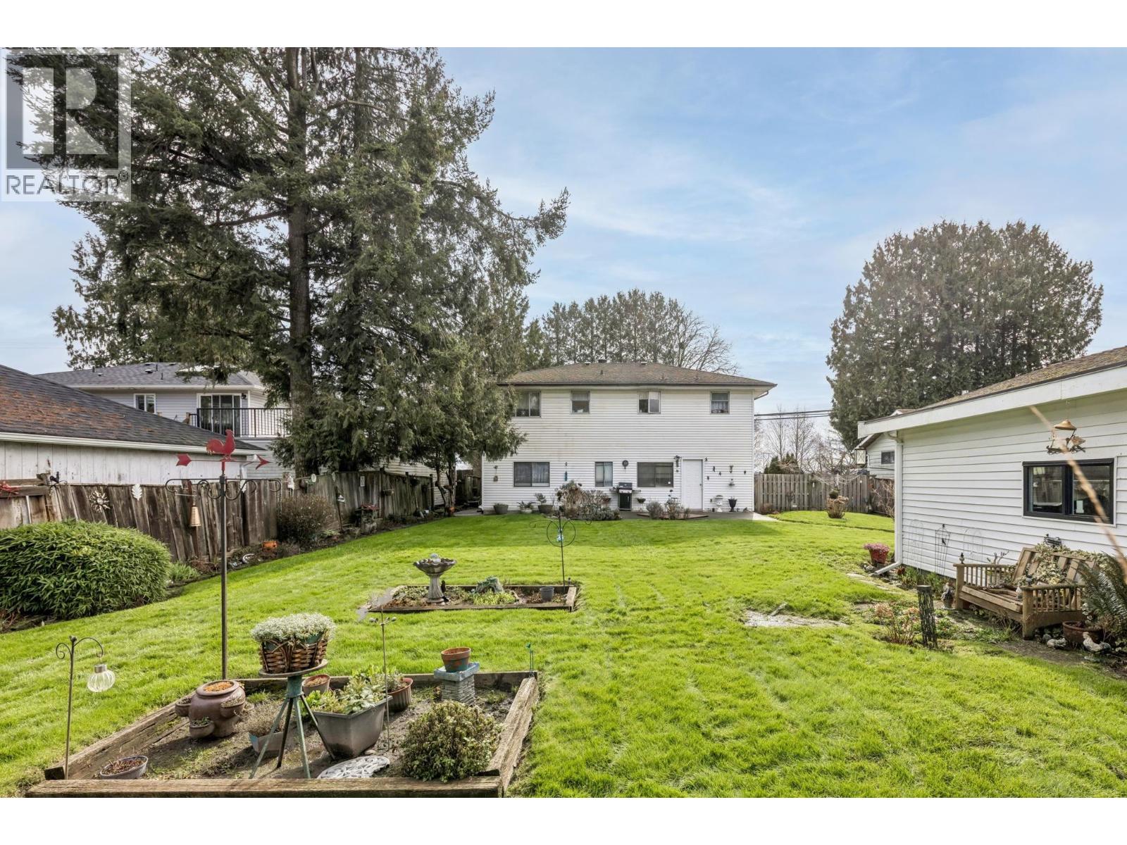 Listing Picture 31 of 34 : 17311 WESTMINSTER HIGHWAY, Richmond / 烈治文 - 魯藝地產 Yvonne Lu Group - MLS Medallion Club Member