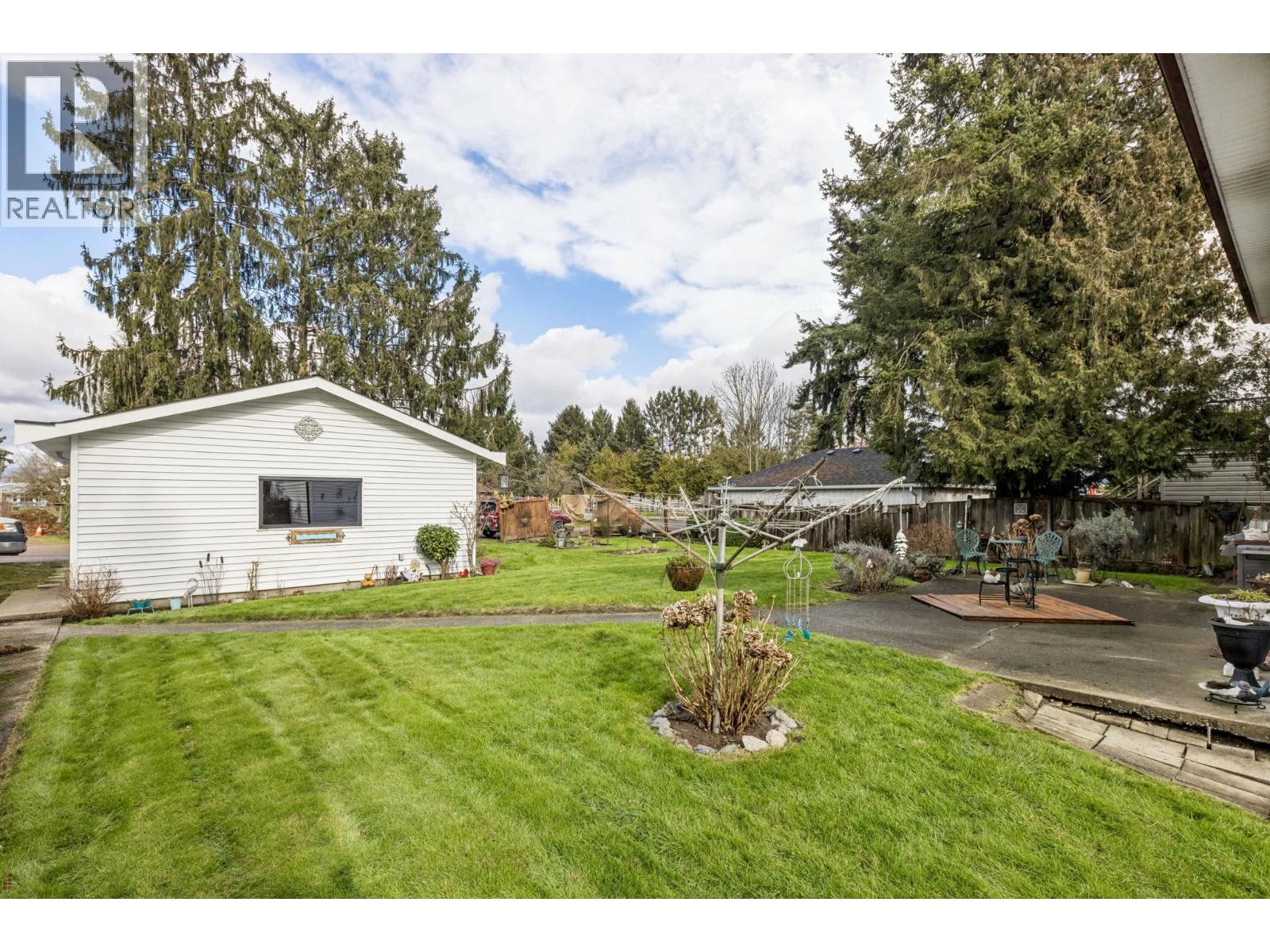 Listing Picture 28 of 34 : 17311 WESTMINSTER HIGHWAY, Richmond / 烈治文 - 魯藝地產 Yvonne Lu Group - MLS Medallion Club Member