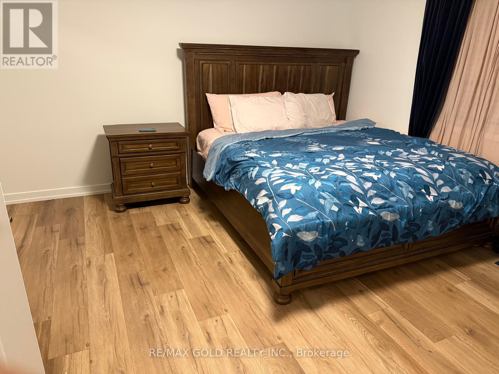 180 Hampshire Way, Milton, Ontario  L9T 6B9 - Photo 7 - W12794594