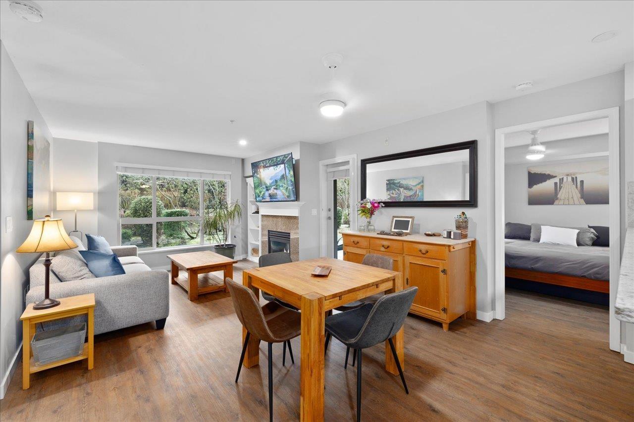 Listing Picture 5 of 40 : 107 2167 152 STREET, White Rock - 魯藝地產 Yvonne Lu Group - MLS Medallion Club Member