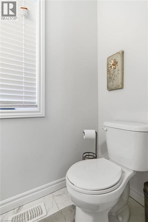 59 Monarch Woods Drive, Kitchener, Ontario  N2P 0K1 - Photo 13 - 40810545