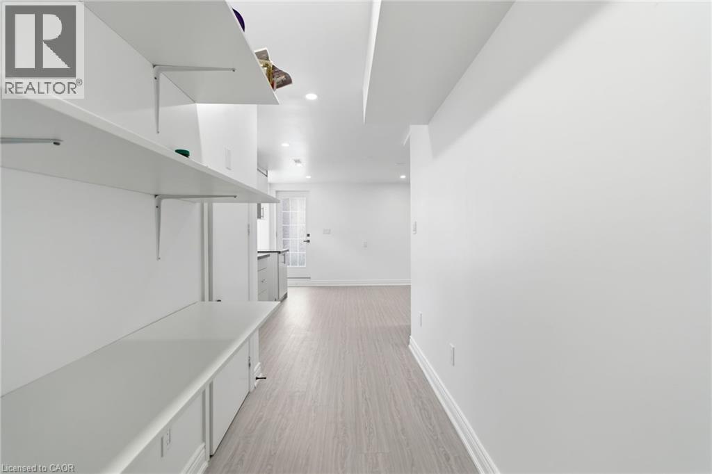 59 Monarch Woods Drive, Kitchener, Ontario  N2P 0K1 - Photo 24 - 40810545