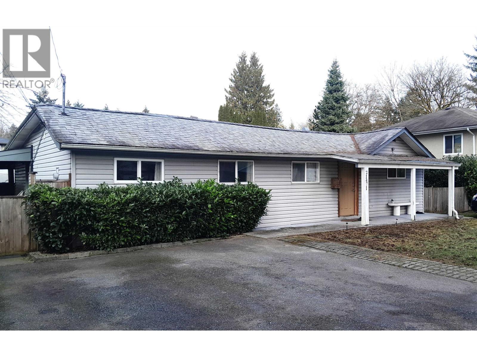 21471 121 AVENUE, Maple Ridge, British Columbia