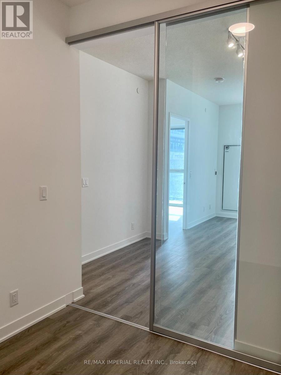 2107 - 180 Front Street, Toronto, Ontario  M5A 0K9 - Photo 10 - C12859832