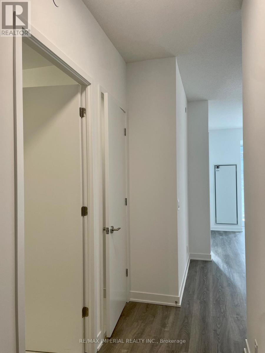 2107 - 180 Front Street, Toronto, Ontario  M5A 0K9 - Photo 12 - C12859832