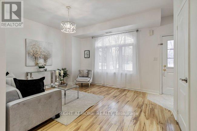 23 - 125 Hall Street W, Richmond Hill, Ontario  L4C 4N9 - Photo 19 - N12859834