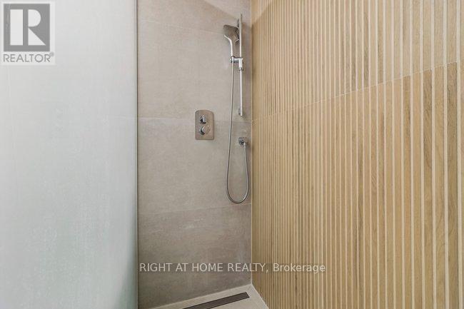 23 - 125 Hall Street W, Richmond Hill, Ontario  L4C 4N9 - Photo 27 - N12859834