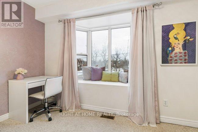 23 - 125 Hall Street W, Richmond Hill, Ontario  L4C 4N9 - Photo 39 - N12859834