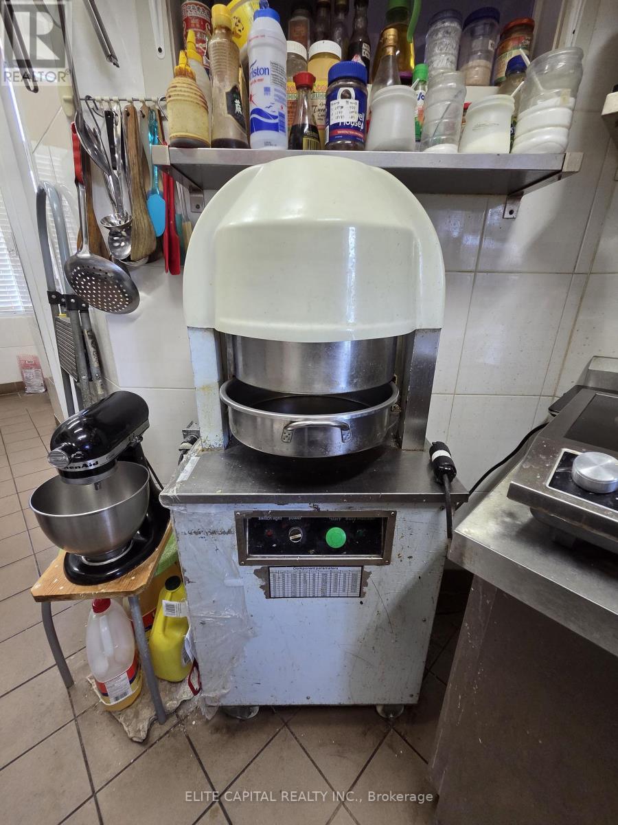 4 - 10066 Bayview Avenue, Richmond Hill, Ontario  L4C 0W5 - Photo 7 - N12859842