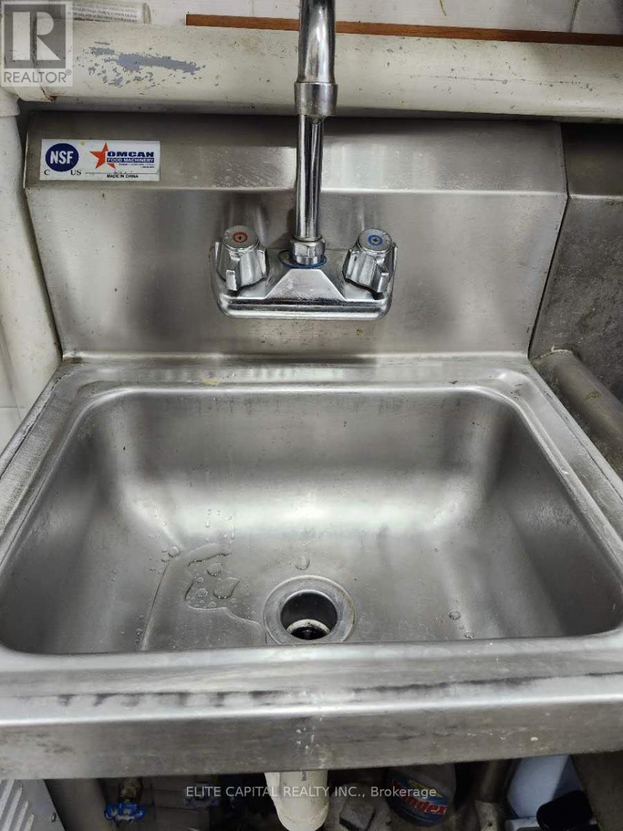 4 - 10066 Bayview Avenue, Richmond Hill, Ontario  L4C 0W5 - Photo 10 - N12859844