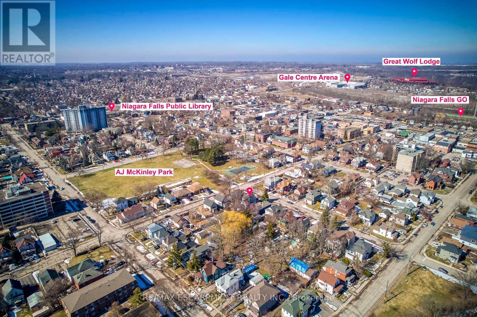 4456 Ellis Street, Niagara Falls, Ontario L2E 1H4 - Photo 47 - X12853610