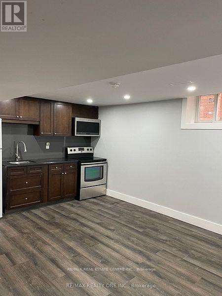 Basement - 4616 Metcalfe Avenue, Mississauga, Ontario  L5M 4L7 - Photo 3 - W12859848