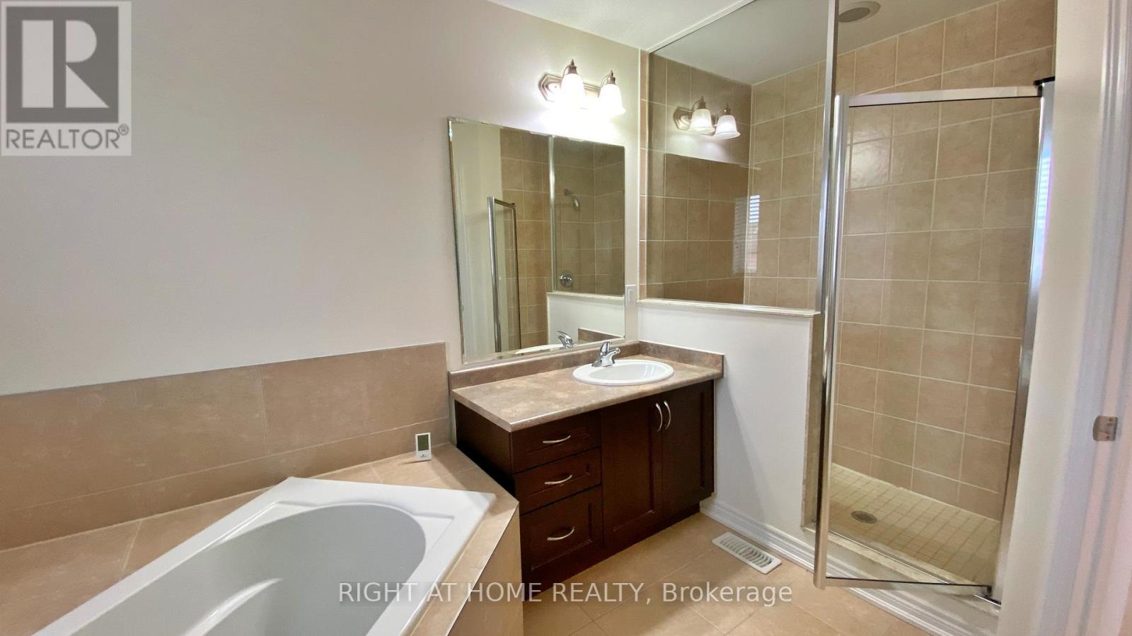 3097 Neyagawa Boulevard, Oakville, Ontario  L6M 4L7 - Photo 21 - W12859850
