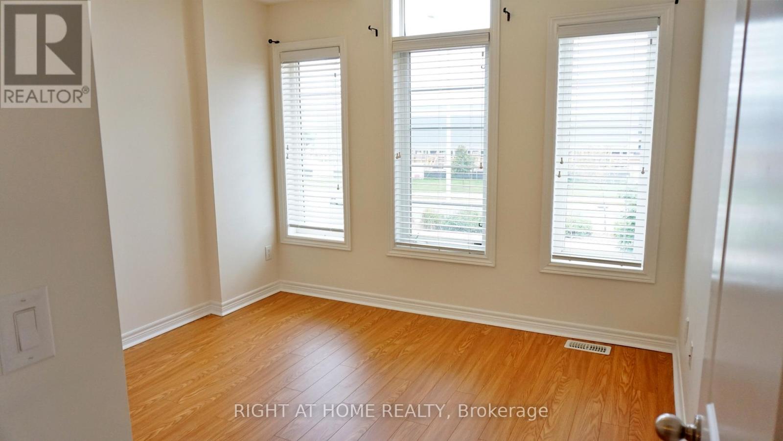 3097 Neyagawa Boulevard, Oakville, Ontario  L6M 4L7 - Photo 24 - W12859850