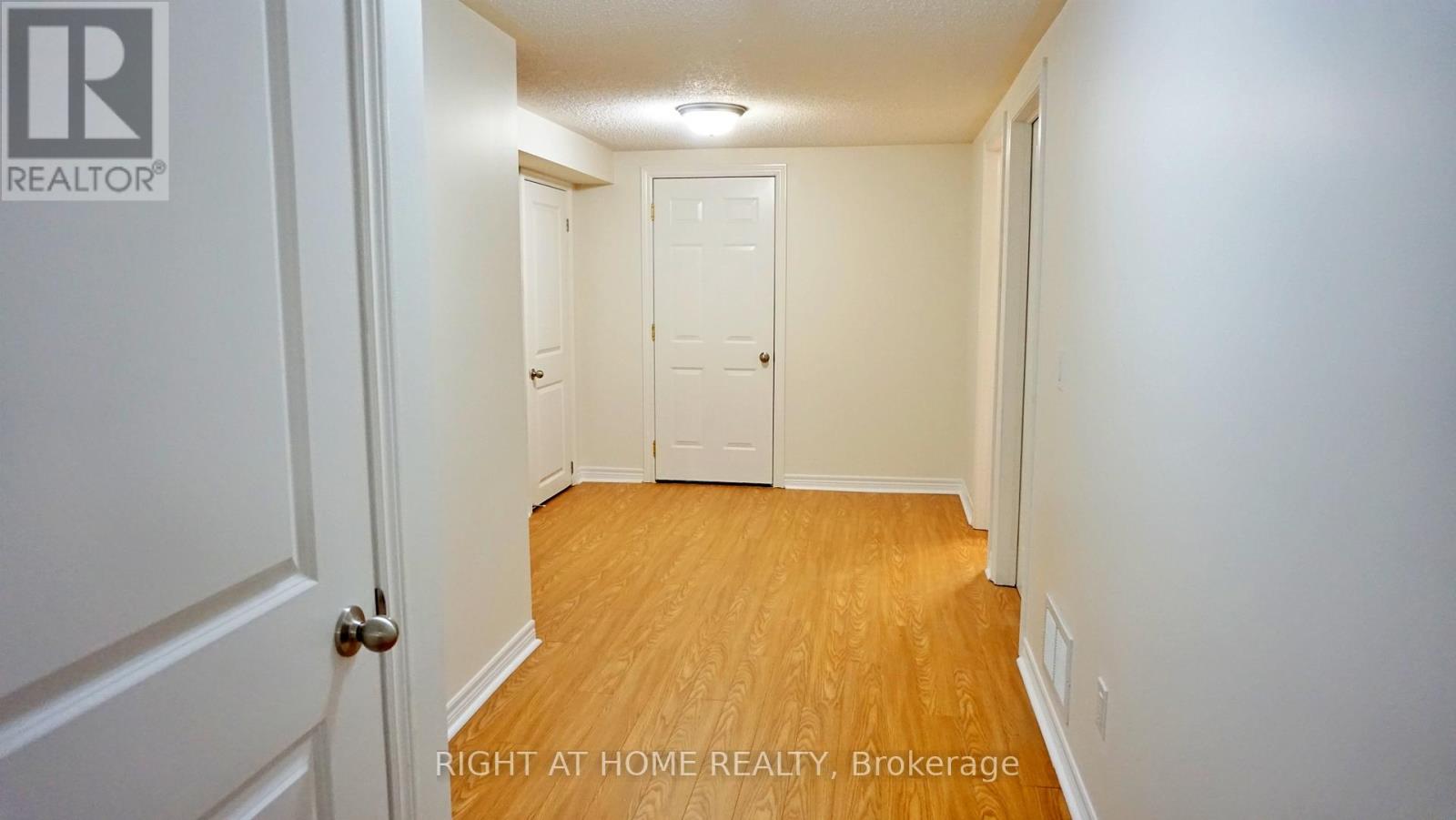 3097 Neyagawa Boulevard, Oakville, Ontario  L6M 4L7 - Photo 35 - W12859850