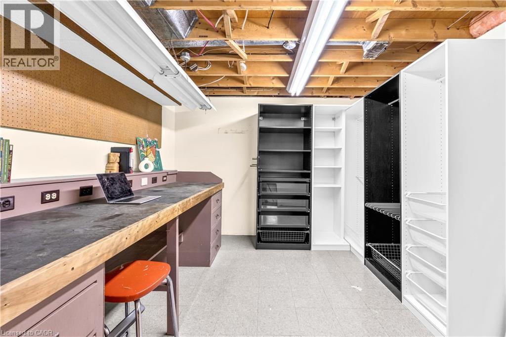 19 Kesselring Drive, Kitchener, Ontario  N2E 2P3 - Photo 20 - 40774031