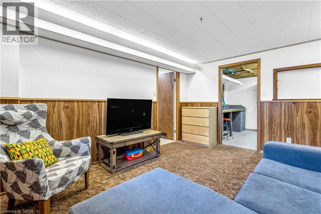 19 Kesselring Drive, Kitchener, Ontario  N2E 2P3 - Photo 17 - 40774031