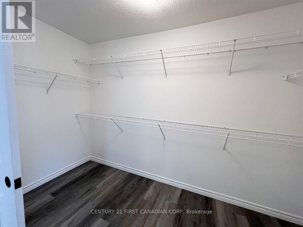 9 - 435 Callaway Road, London North, Ontario  N6G 2N1 - Photo 6 - X12859880