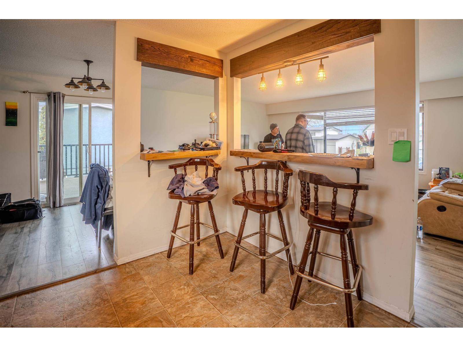 9543 Paula Crescent, Chilliwack Proper East, Chilliwack, British Columbia  V2P 6H1 - Photo 6 - R3096306