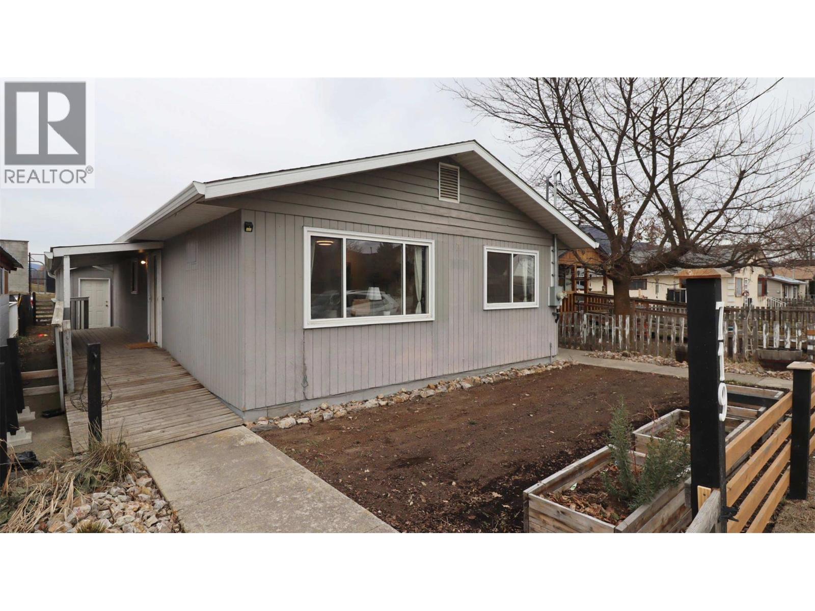 719 Knight Avenue, Enderby, British Columbia  V0E 1V1 - Photo 41 - 10378284