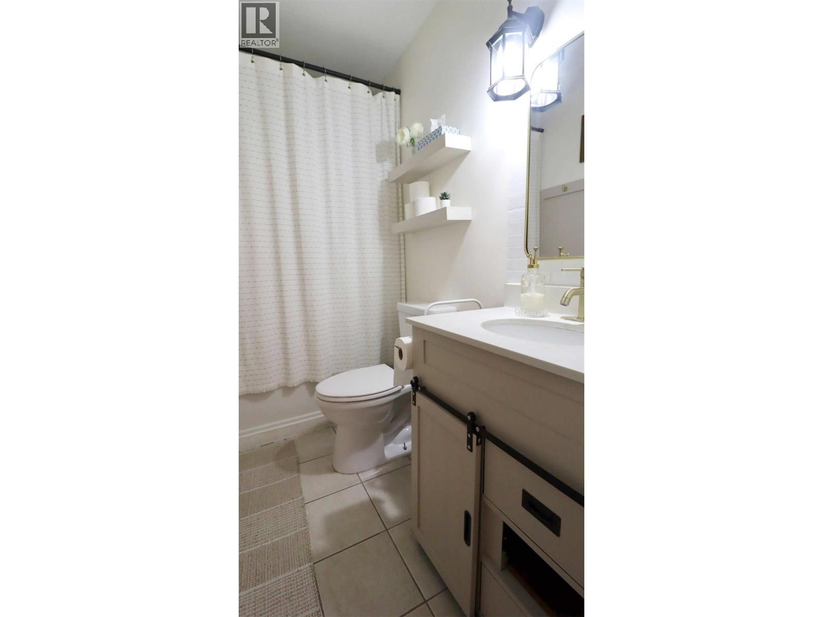 719 Knight Avenue, Enderby, British Columbia  V0E 1V1 - Photo 23 - 10378284