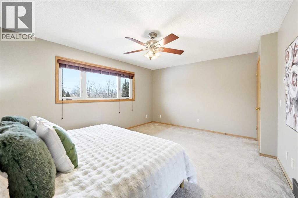 220 Mckenzie Lake Cove Se, Calgary, Alberta  T2Z 1M4 - Photo 23 - A2279570